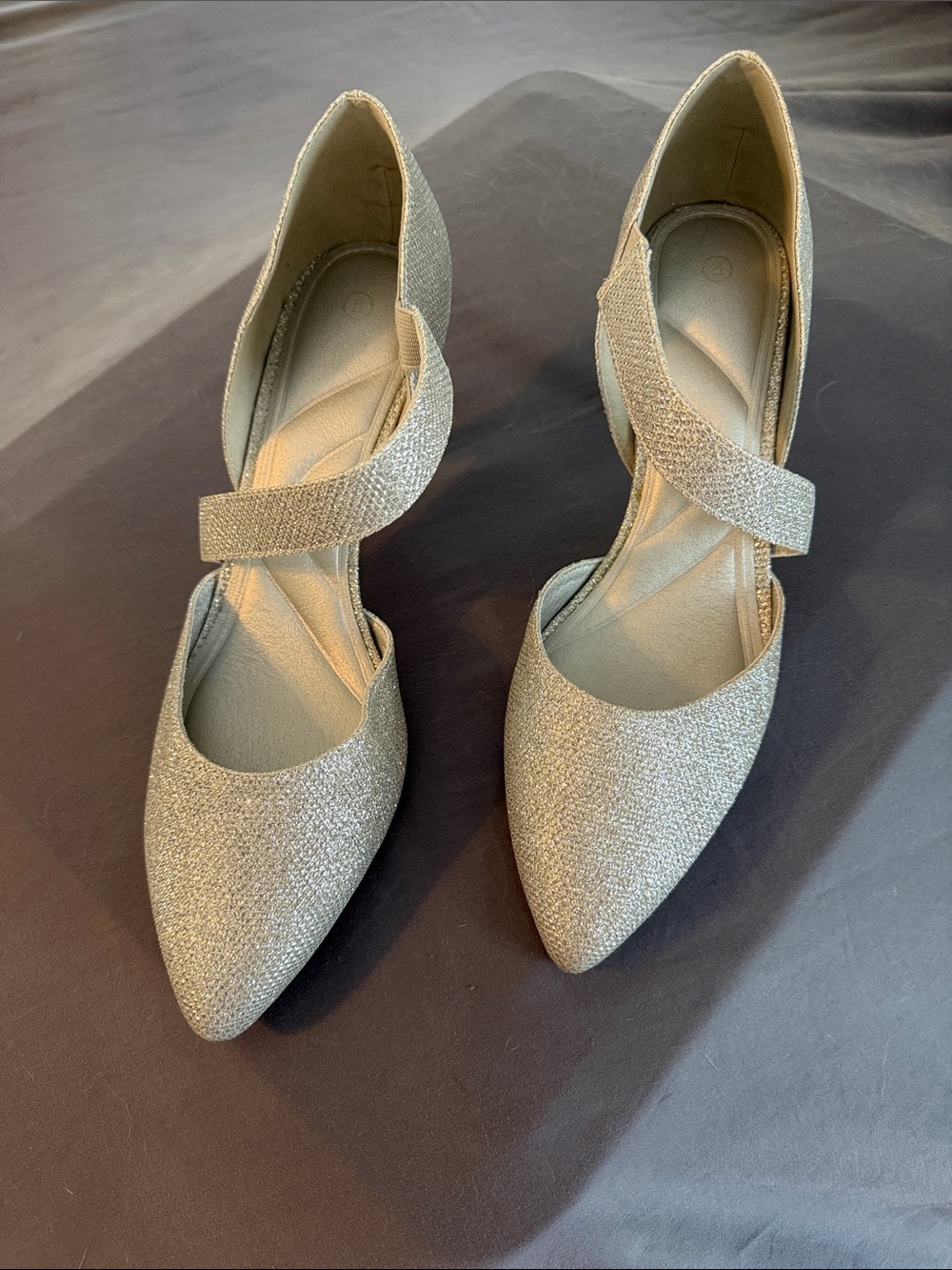 Women's Silver Glitter Pointed Toe Stiletto Heel Pumps with Cross Strap